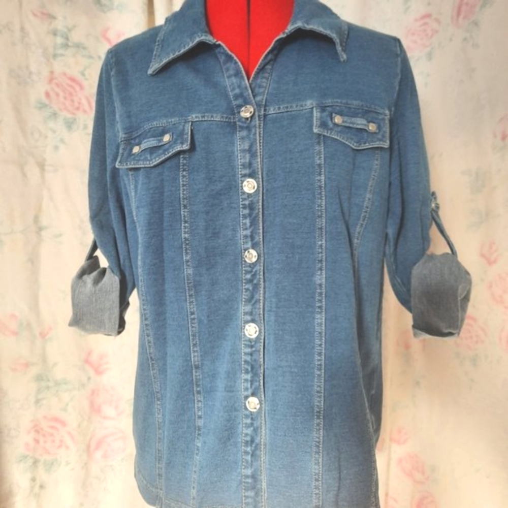 Casual light jean jacket/button down top - Picture 5 of 7